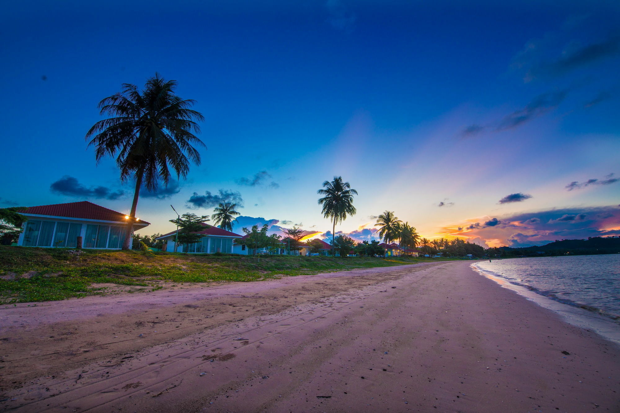 Star Light Beach Resort And Restaurant Chumpon Extérieur photo